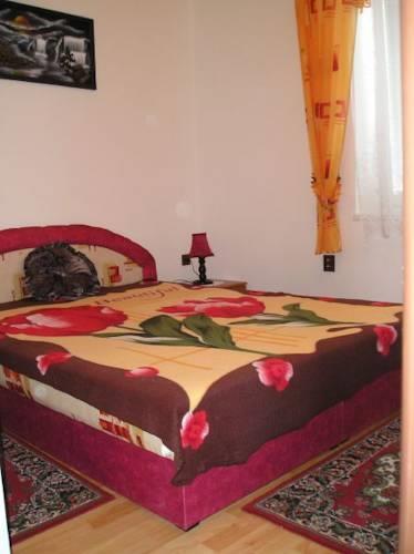 Апартаменты Holiday home Zkracena