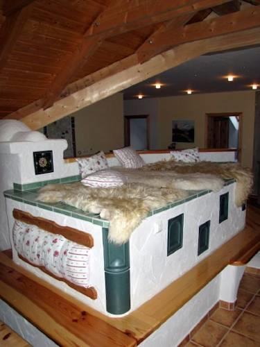 Апартаменты Holiday home Hroznetin