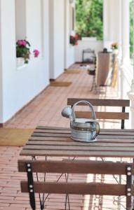 Апартаменты Holiday home Kis Utca-Nagykónyi