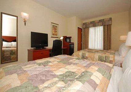 Отель Sleep Inn & Suites