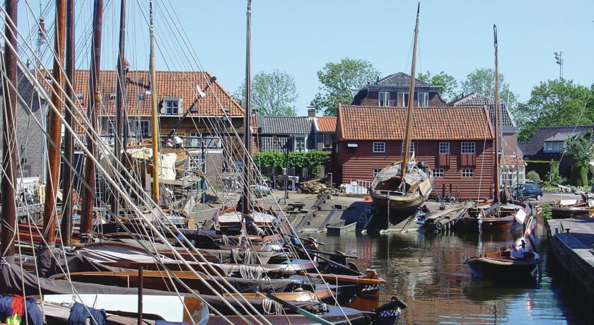 Апартаменты Holiday home Bunschoten VIII