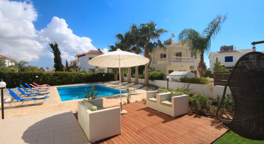 Вилла Villa Blue Palms