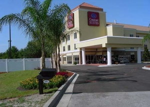 Отель Comfort Suites Brunswick