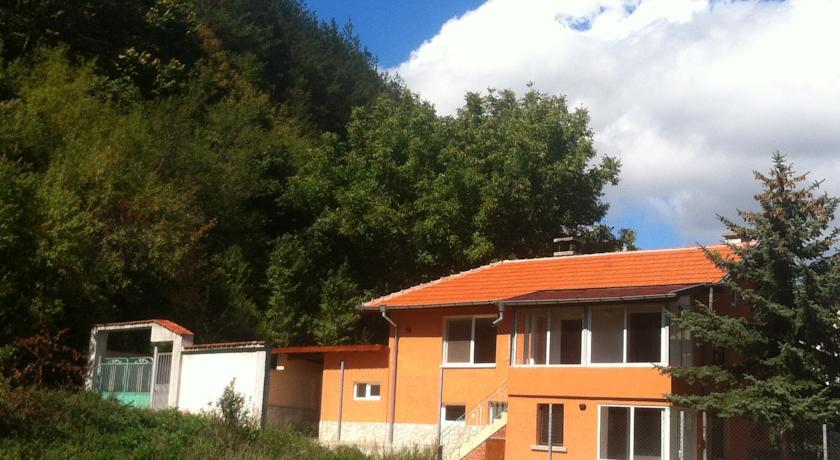 Апартаменты Yarlovo Holiday House