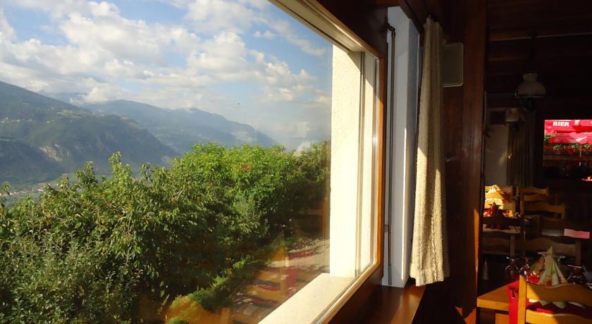 Отель Le Relais Fleuri
