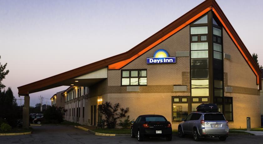 Отель Days Inn Trois-Rivières