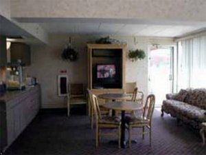 Отель Econo Lodge Elmira