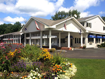Отель Howard Johnson Of Traverse City