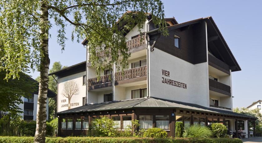 Отель Hotel Garni Vier Jahreszeiten