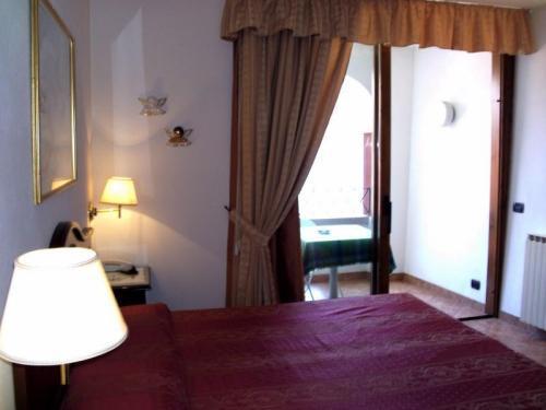 Отель Hotel Brenzone & Villa Del Lago