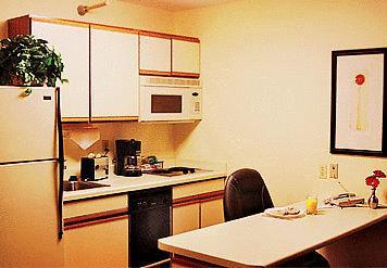Отель TownePlace Suites Sioux Falls