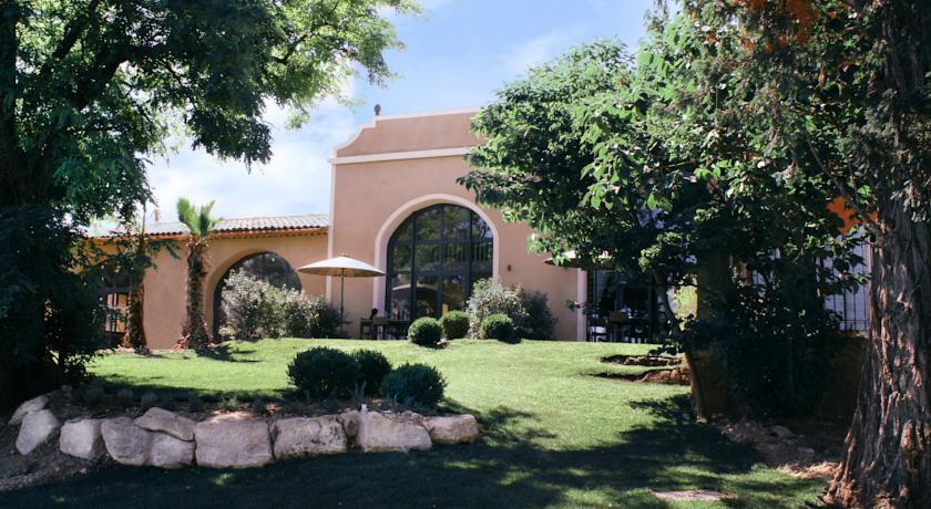 Апартаменты Château des Cinq Cantons