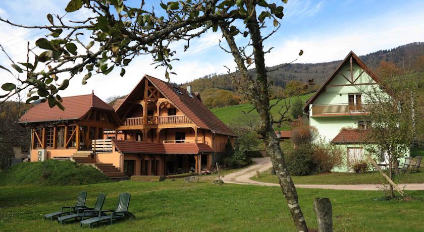 Мини-отель Maison d'hôtes La Cerisaie
