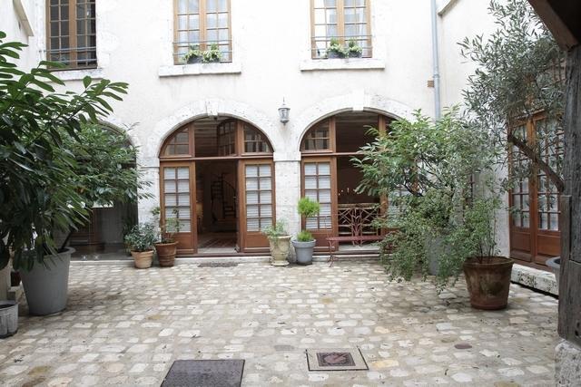 Апартаменты La Maison d'Ines