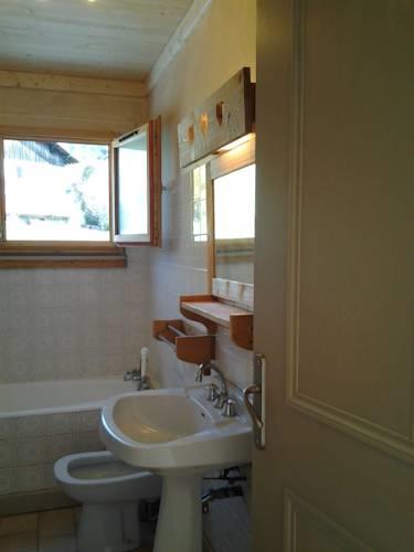 Апартаменты Chalet la Tovasse
