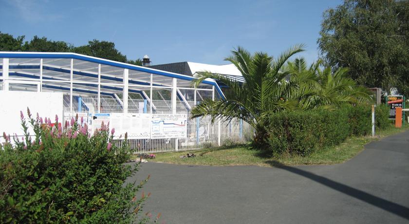 Отель Camping de la Mer Blanche