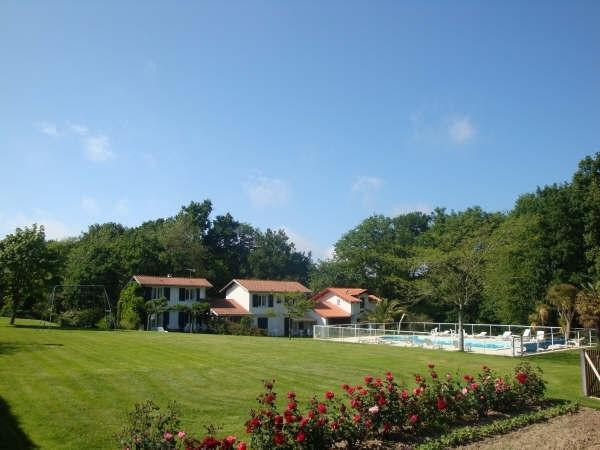 Отель Chambres d'hotes Chez Hélène