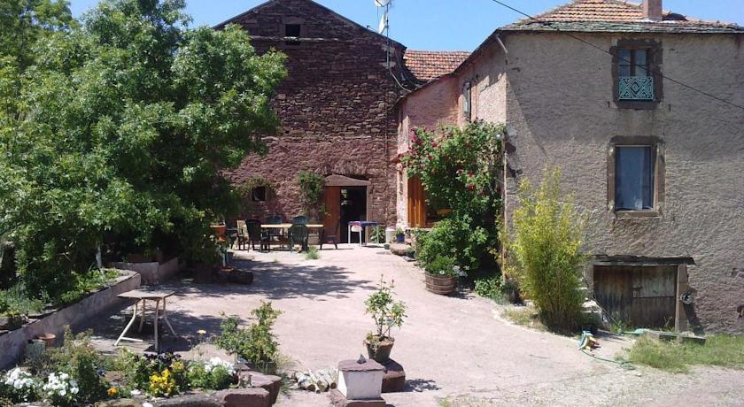 Гостевой дом Chambre d'Hôtes et Gîte des Monts
