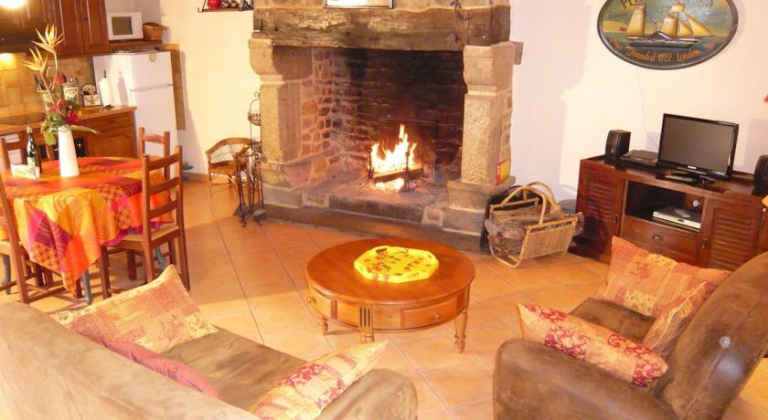 Апартаменты Gites Mont St Michel Kersimon