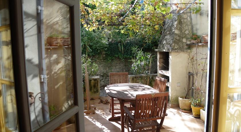 Апартаменты Gîte les Tournesols