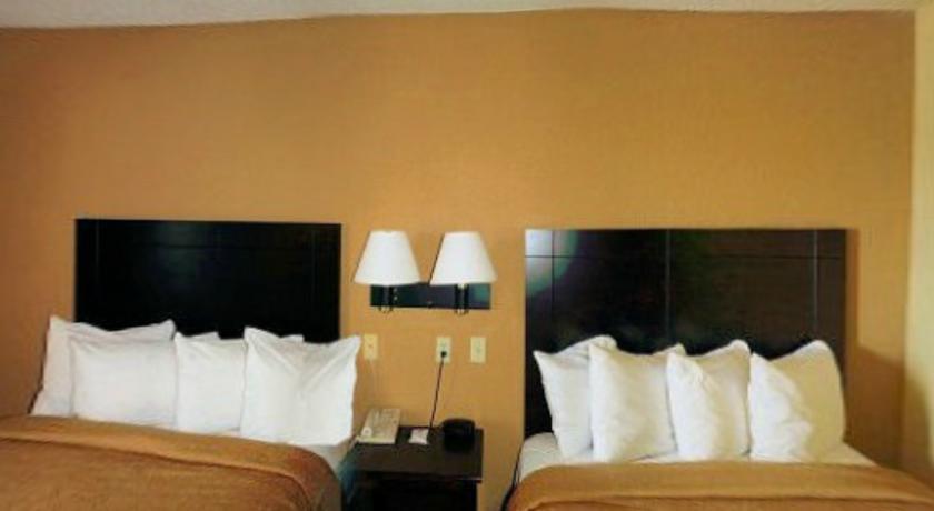 Отель Quality Inn Rolla