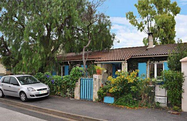 Апартаменты Holiday home Rue De Chardonnerets