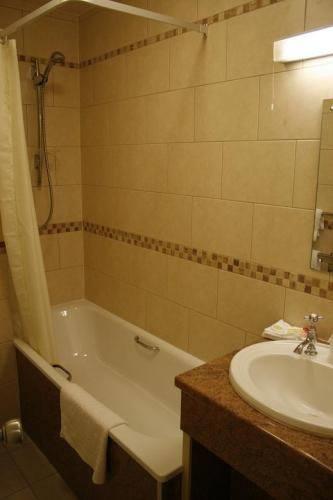 Отель Metro Inns Derby