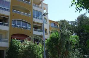 Апартаменты Apartment Pins Rolland III