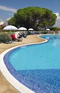 Апартаменты Apartment Les Chateuax de Villepey