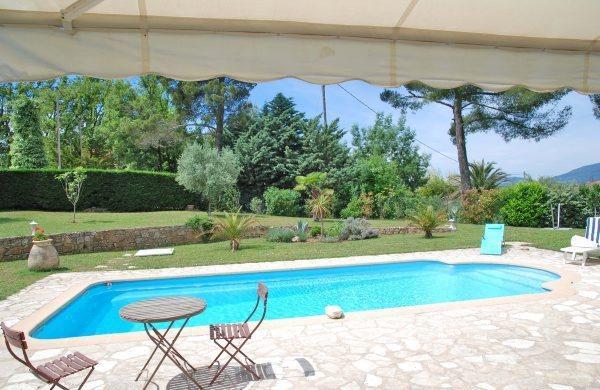 Апартаменты Holiday home Touos Vignon
