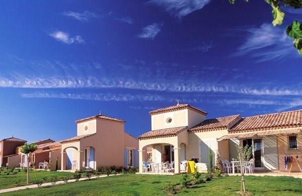 Апартаменты Holiday home Route du Lac II