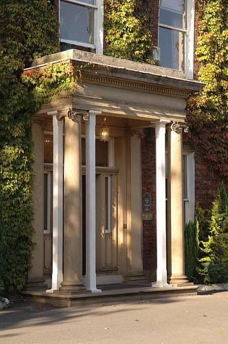 Отель Farington Lodge Hotel