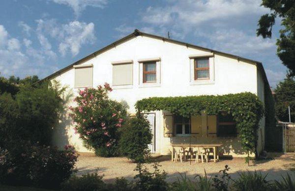 Апартаменты Apartment Chemin de la Sorgue