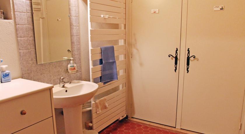 Апартаменты Holiday home Place Georges Couderc