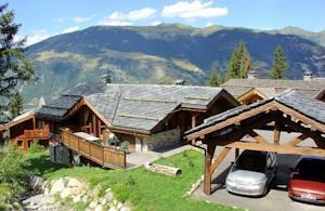 Отель Holiday home Route du Plan du Saz III