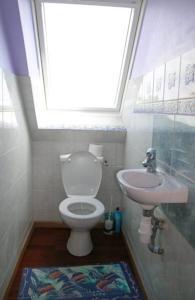 Отель Holiday home Rue De Kergadic