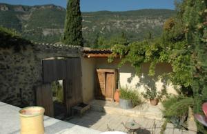 Апартаменты Holiday home Chemin du Darut