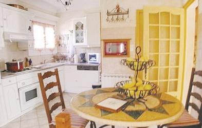 Апартаменты Holiday home Chemin Limite de Monteux