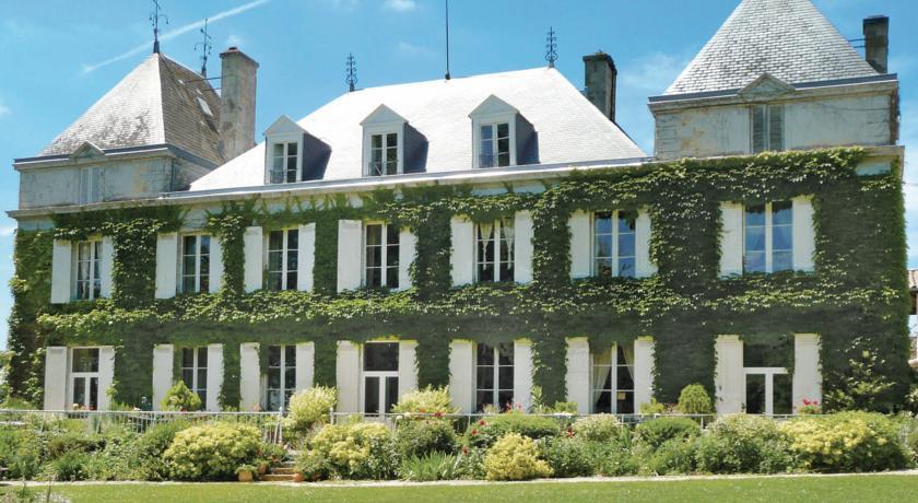 Апартаменты Holiday home Chateau Couteau