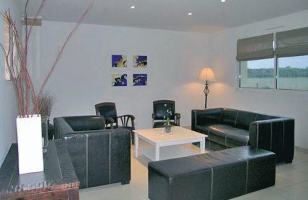 Апартаменты Holiday home Plouneour-Trez
