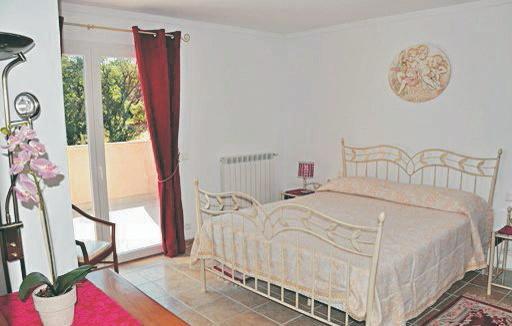 Апартаменты Apartment Le Mas de La Raissance