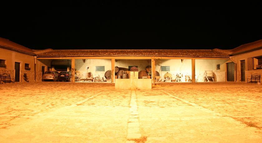 Отель Masseria Acque Di Palermo