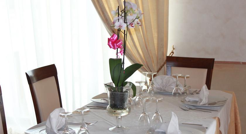Отель Agriturismo Al Passaggio di Pirro