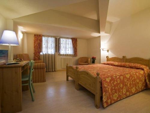 Отель Hotel Mont Blanc