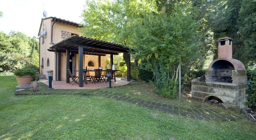 Вилла Villa La Capinera
