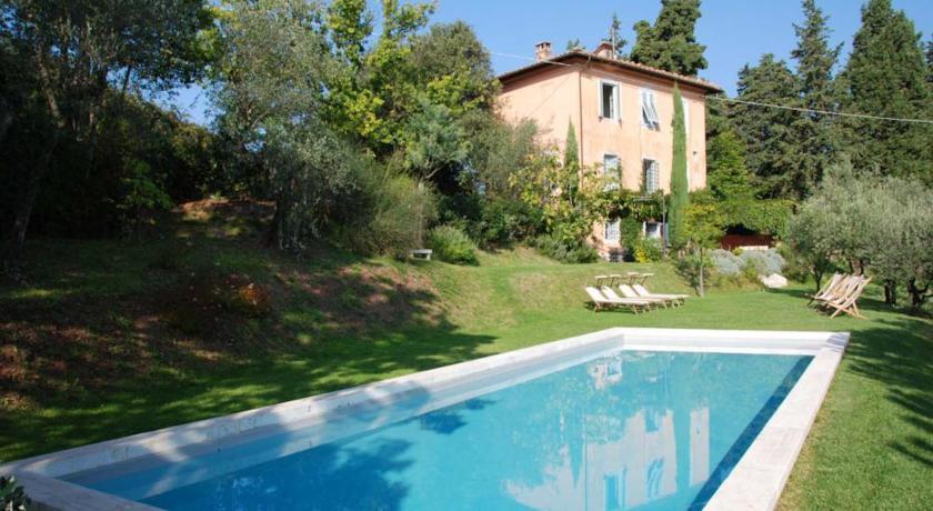 Вилла Villa La Macchietta
