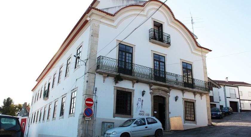 Отель Hotel Abade João