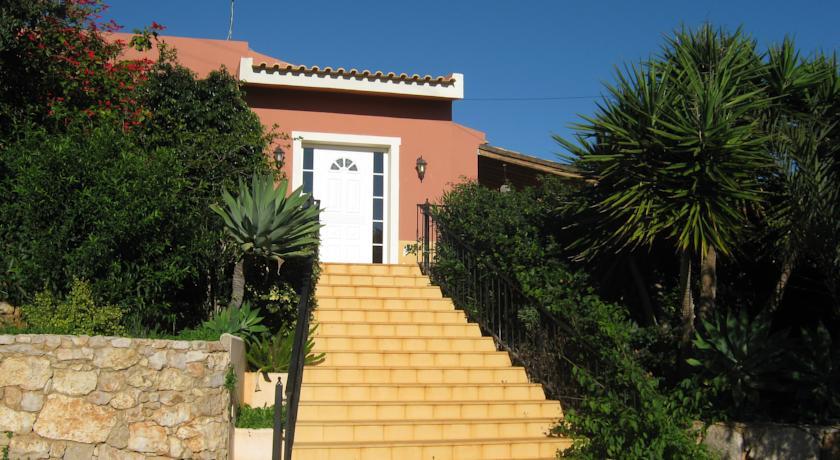 Апартаменты Villa Tropical