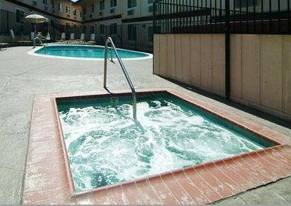 Отель Quality Inn Gold Country