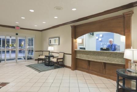 Отель Holiday Inn Express Evansville West